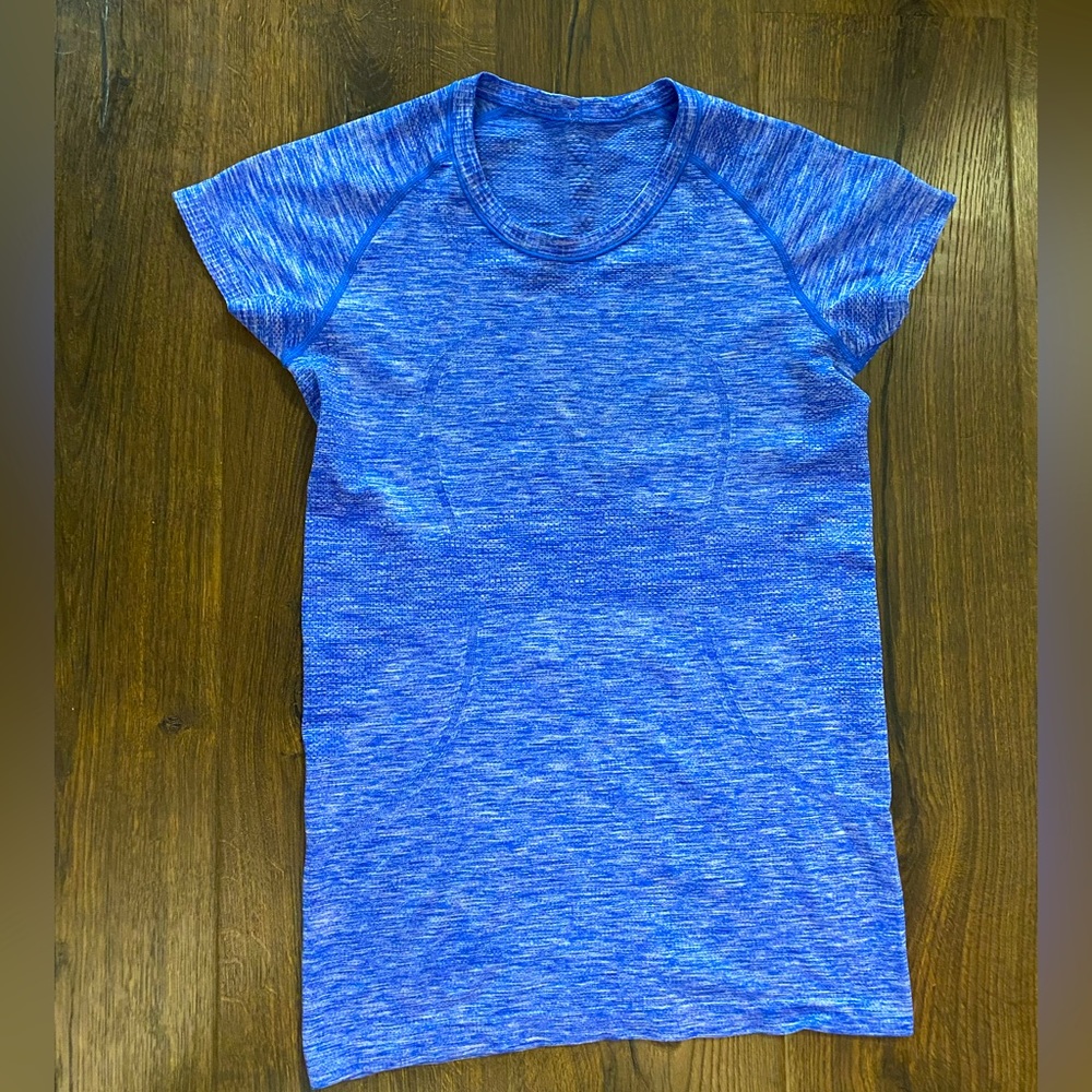 Lululemon Swiftly Short Sleeve EUC